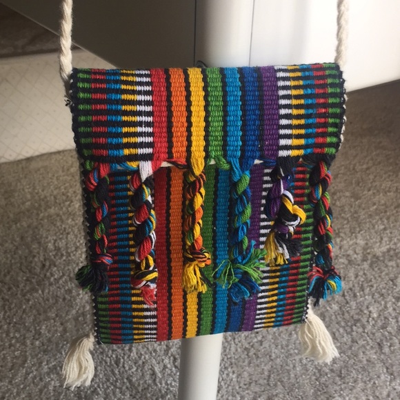 Cute Handmade Handbag made in South America - Picture 1 of 3
